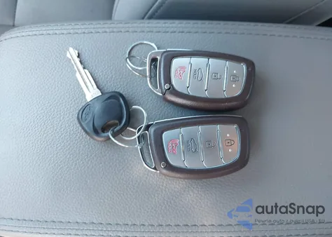 2017 Hyundai Elantra Se z USA, uszkodzony, nr VIN 5NPD84LF8HH108141